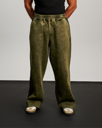 Washed Baggy Sweatpants - Olive