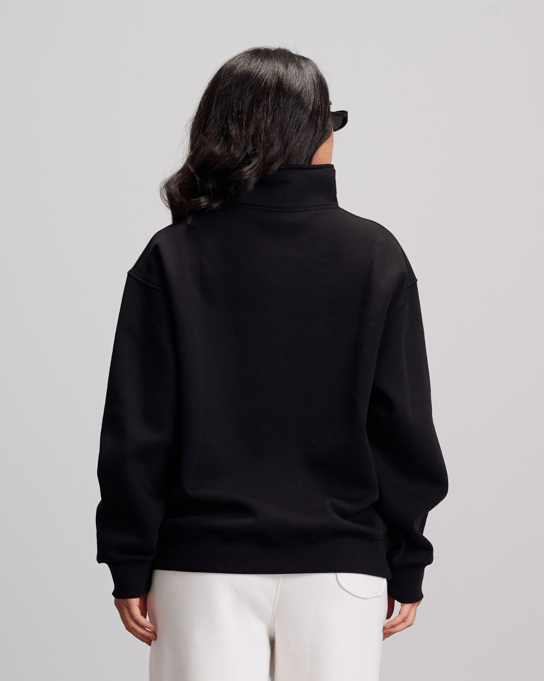 Quarter Zipper - Black