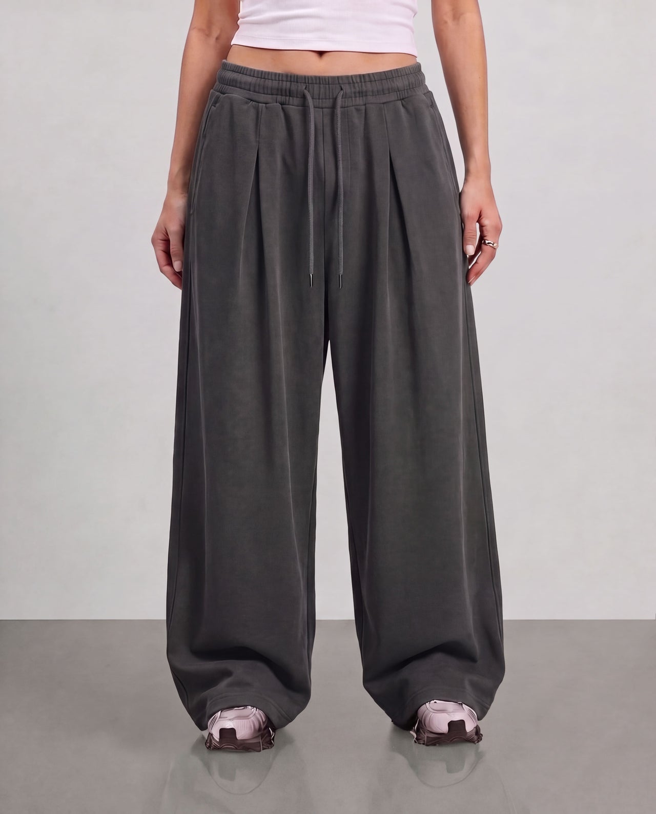 Pleated Wide Leg Sweatpants - Dark Grey
