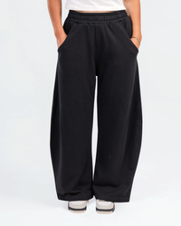 Female model Front view Black Wide Leg Sweatpants
