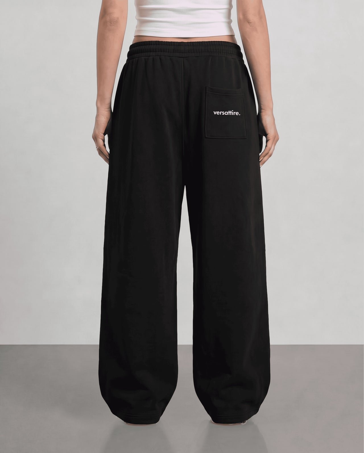 Loose Ends Sweatpants - Black