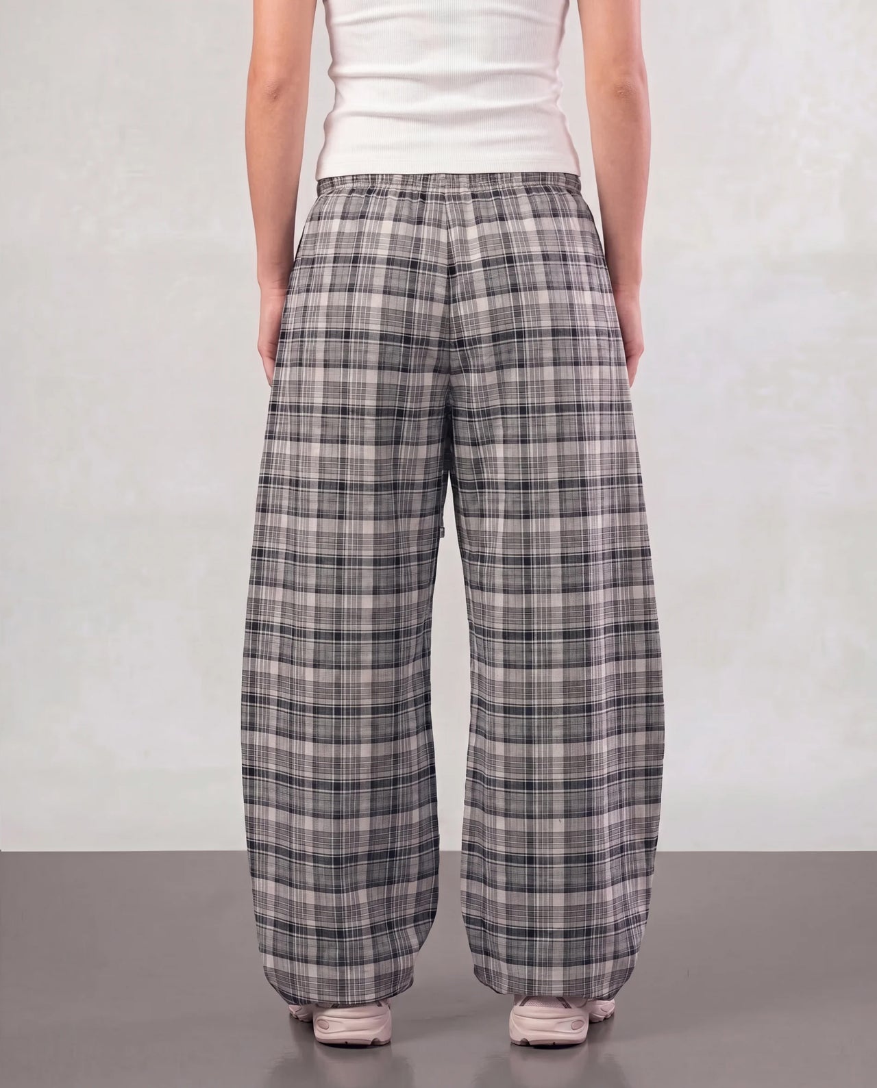 Plaid Wide-Leg Trousers - Grey