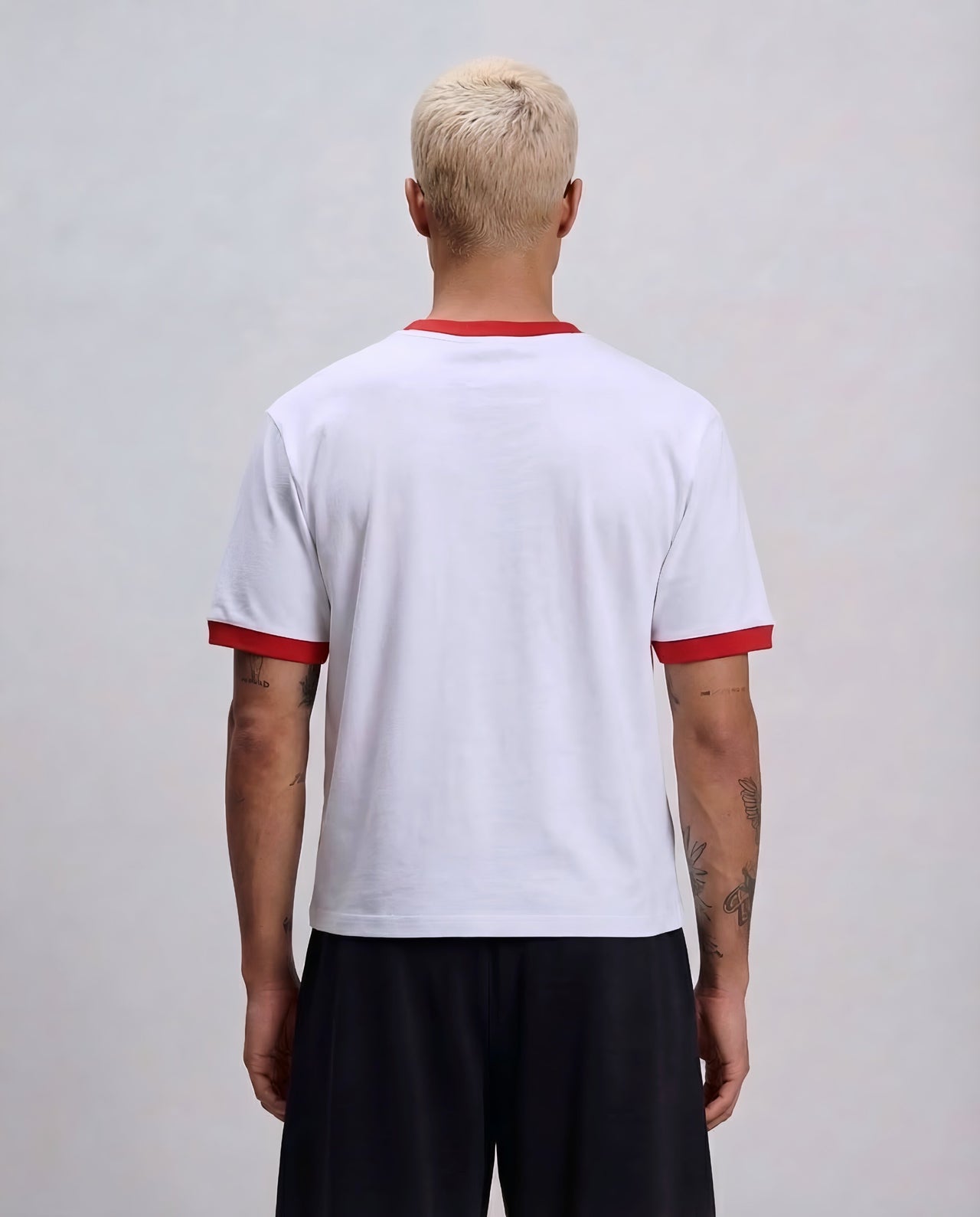 Boxy Contrast T-Shirt - White x Red