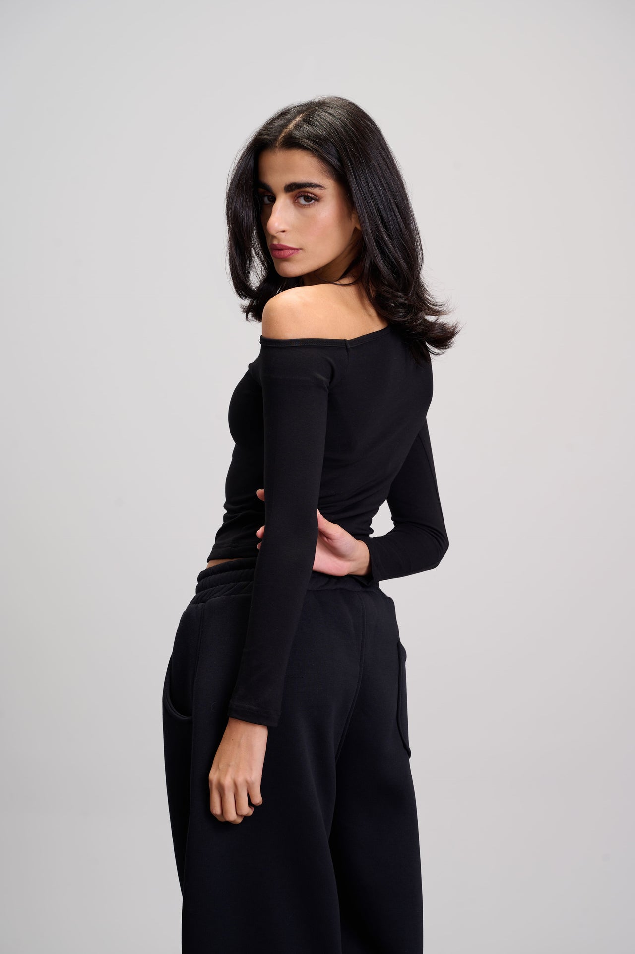 Off Shoulder Top - Black