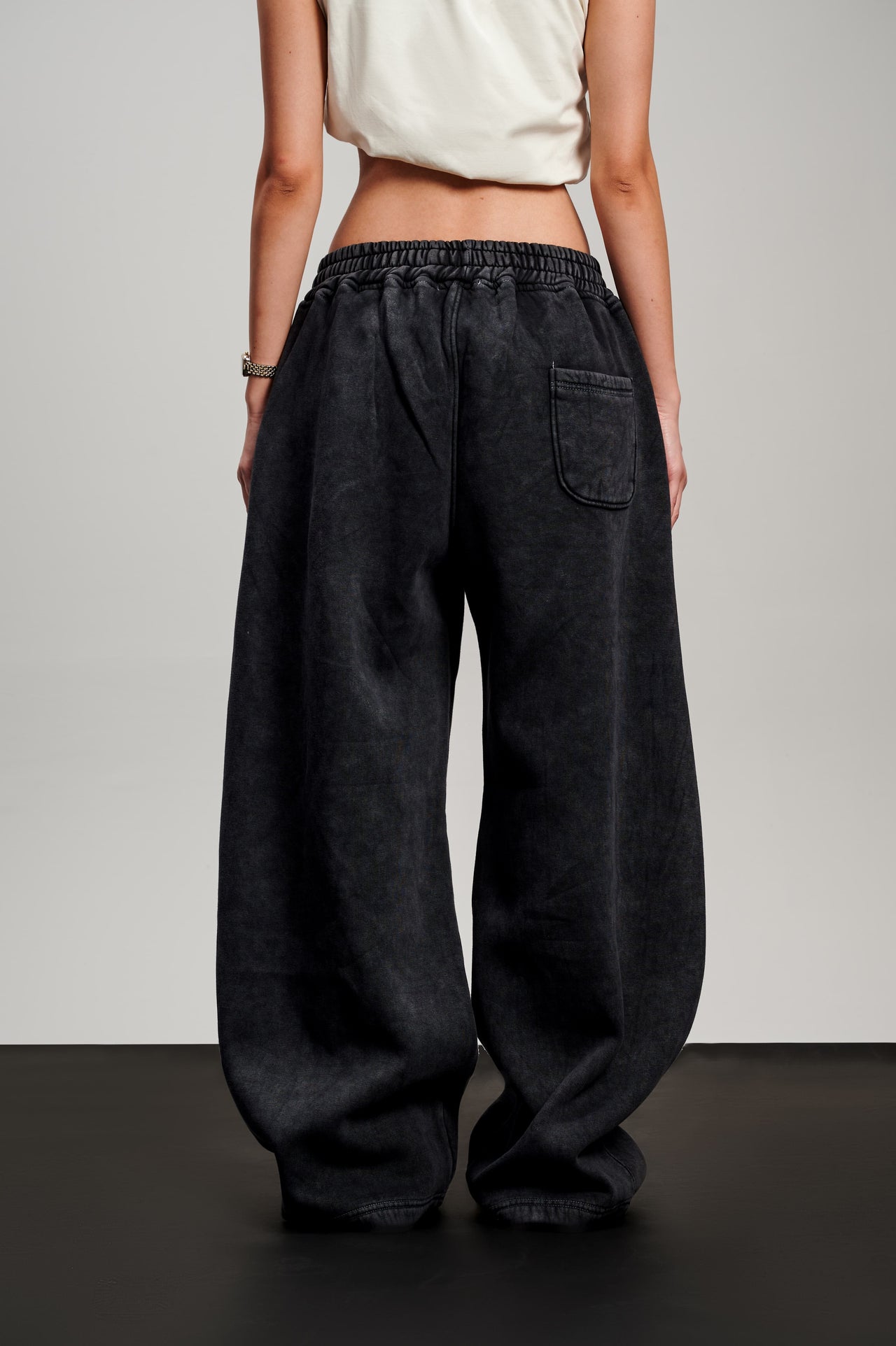 Washed Wide Leg Sweatpants - Black