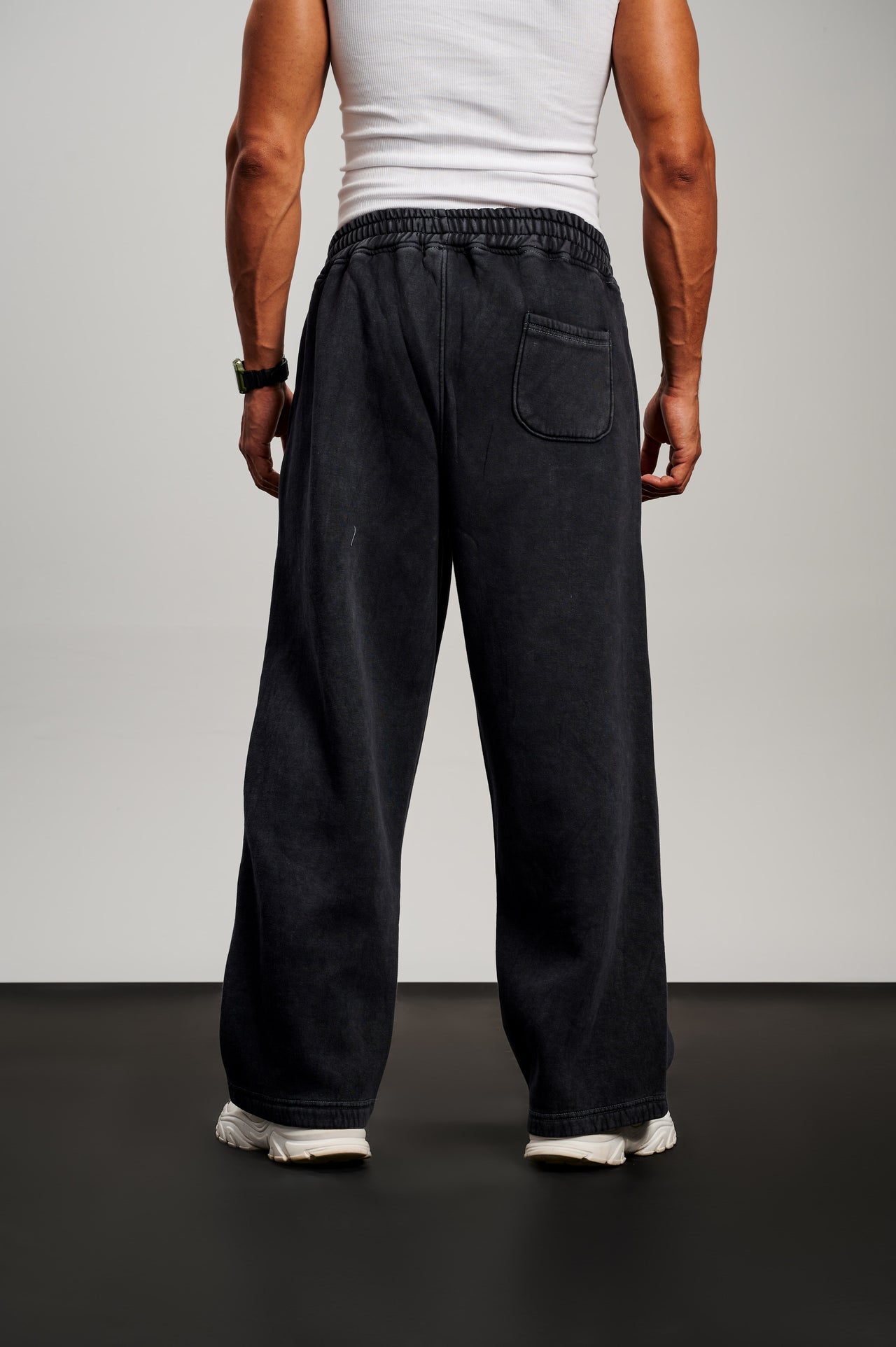 Washed Baggy Sweatpants - Black