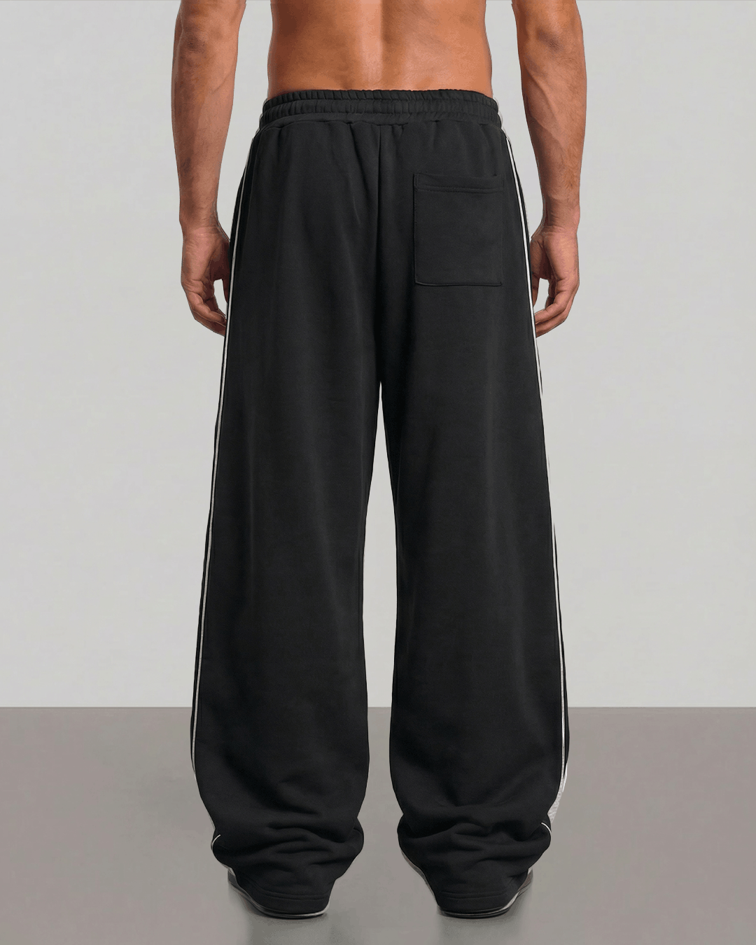 Off-Duty Sweatpants - Black