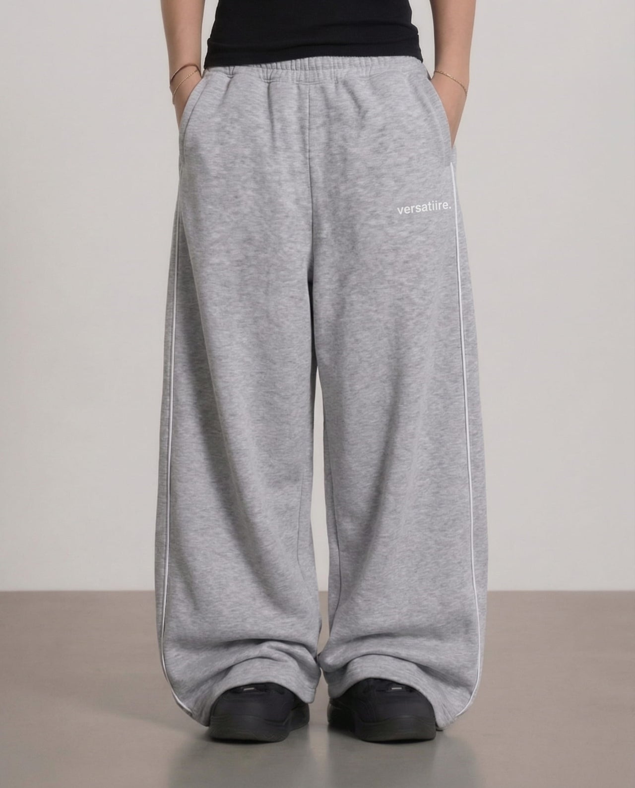 Off-Duty Sweatpants - Light Grey
