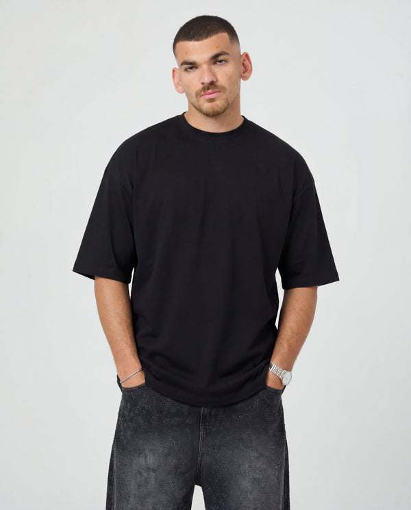 Oversized T-Shirt - Black