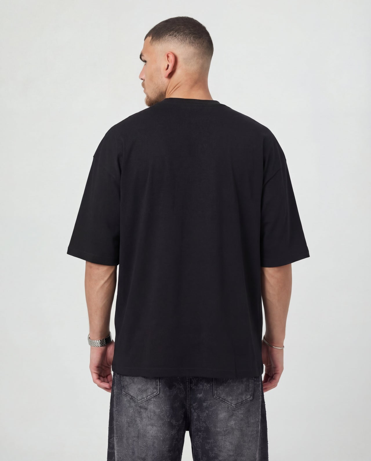 Oversized T-Shirt - Black
